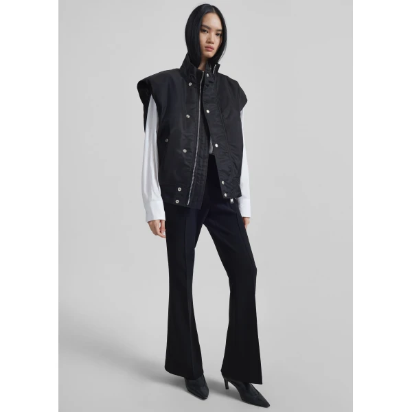 The Frankie Shop Aysen Sleeveless Bomber Jacket – Black, view 2
