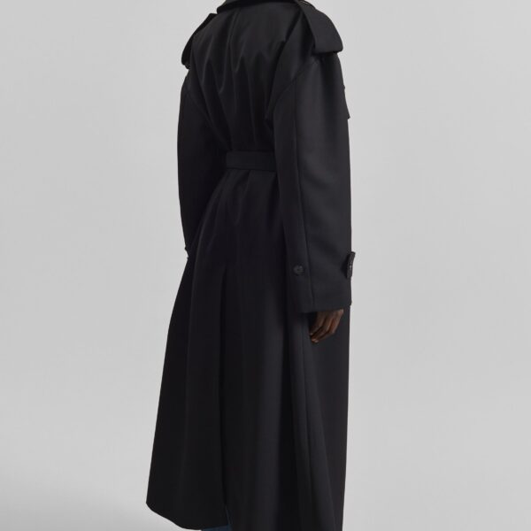 The Frankie Shop Dursley Tailored Trench Coat - Black - Oversized Minimalist Coats in Black - Shop at Coveti