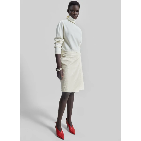 The Frankie Shop Grenaa Wool Turtleneck Sweater – Ivory, view 5
