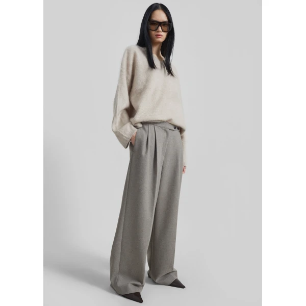 The Frankie Shop Haflso Pleated Wide Trousers – Beige Melange, view 6