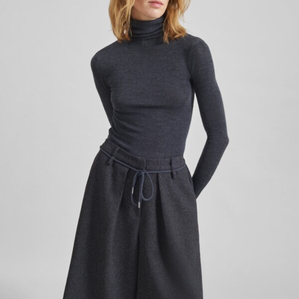 The Frankie Shop Hemavan Bermuda Shorts - Dark Grey - Oversized Minimalist Shorts in Grey - Shop at Coveti