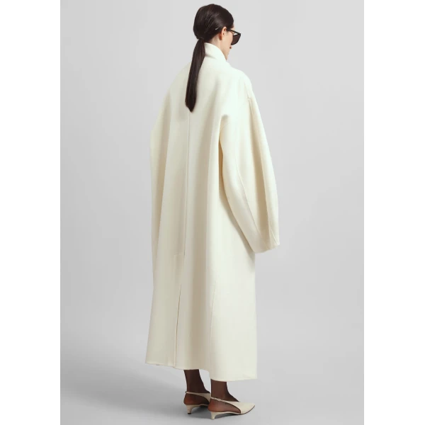 The Frankie Shop Leroy Funnel Neck Wool Coat – White, view 6