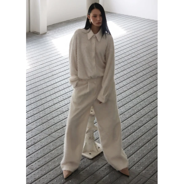 The Frankie Shop Melker Furry Pants – Off White, view 9