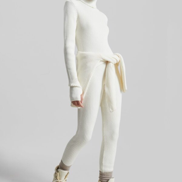 The Frankie Shop Piuma Knit Stirrup Leggings - White - Oversized Minimalist Pants in White - Shop at Coveti