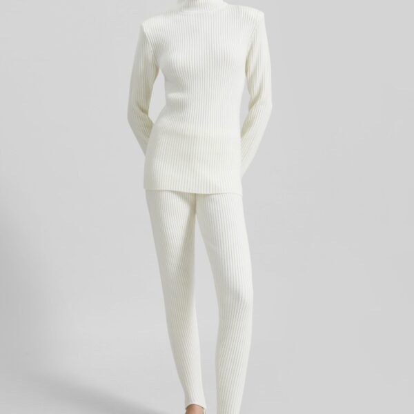 The Frankie Shop Piuma Knit Stirrup Leggings - White - Oversized Minimalist Pants in White - Shop at Coveti