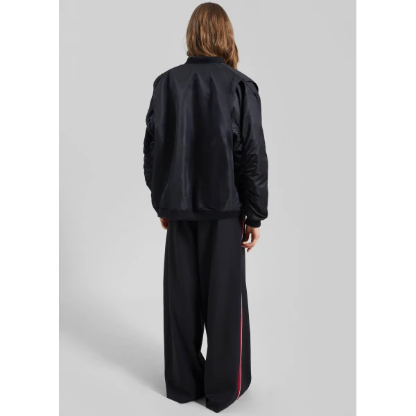 The Frankie Shop Stellan Faux Shearling Oversized Bomber Jacket – Black, view 7