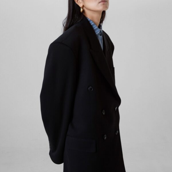 The Frankie Shop Vester Double-Breasted Blazer - Black - Oversized Minimalist Jackets in Black - Shop at Coveti