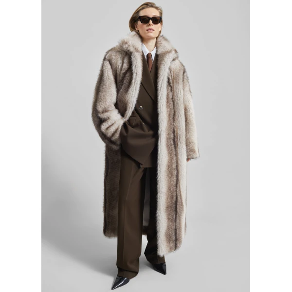 The Frankie Shop Vester Double-Breasted Blazer – Brown, view 6