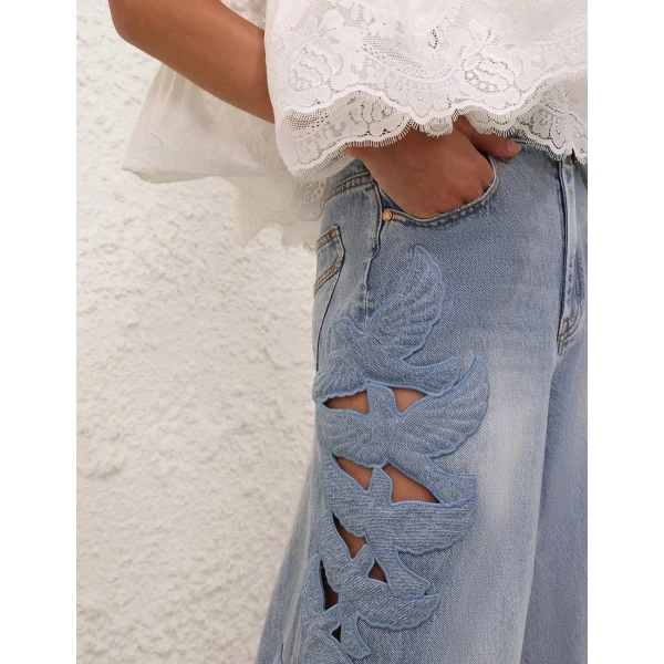 Elevate your elegance in this Zimmermann Pants available now at Coveti