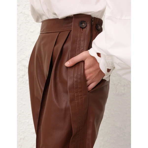 Elevate your elegance in this Zimmermann Pants available now at Coveti