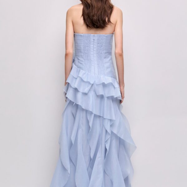 Aje Aus Dresses – structured silhouette with raw femininity from Coveti