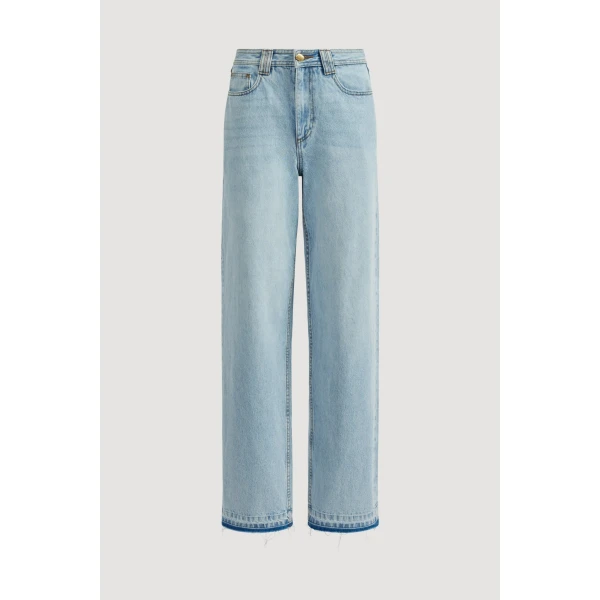 Aje clothing Aus Pants – structured silhouette with raw femininity from Coveti
