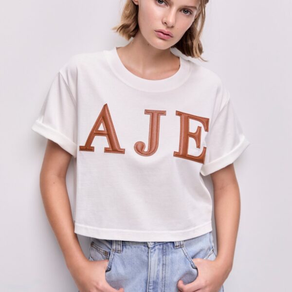 Danila Logo Cropped Tee