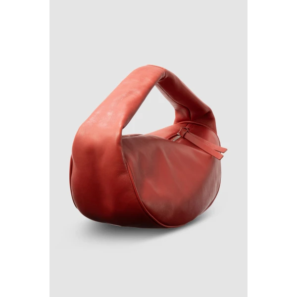 BY FAR Cush - By Far Red - 90s Minimalist Leather Bag at Coveti