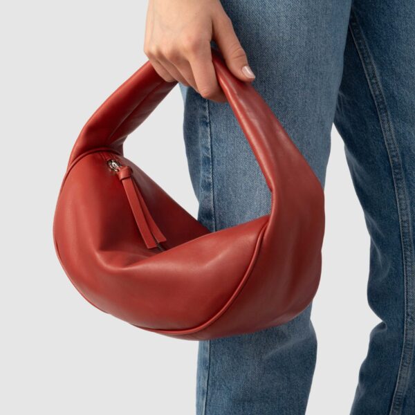 BY FAR Cush - By Far Red - 90s Minimalist Leather Bag at Coveti