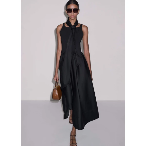 Me and Em Fit + Flare Maxi Dress
Jersey + Poplin Dress, view 4