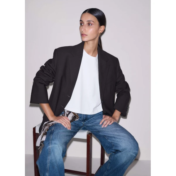Me and Em Relaxed Crop Tee
Midweight Jersey Top, view 4