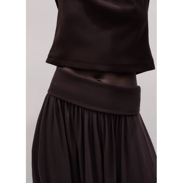 Me and Em Soft Sculpt Maxi Skirt
Stretch Jersey Skirt, view 3