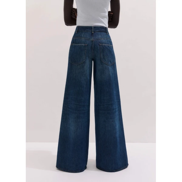 Me and Em Super Wide Baggy Jean
Midweight Denim, view 3