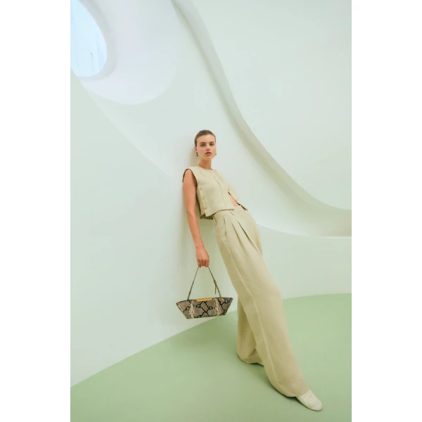 Oroton Pleat Detail Pant - Oroton Pants - Australian Heritage Luxury - Shop at Coveti