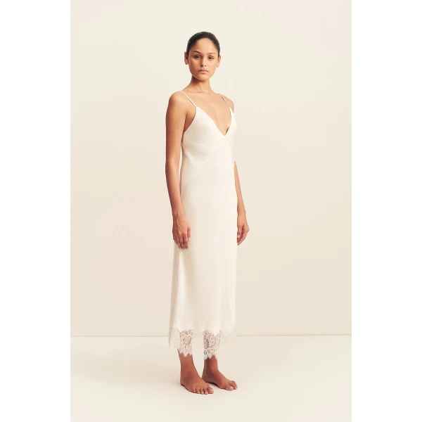 Shona Joy Ivory Robes