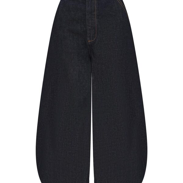 Elevate your elegance in this Zimmermann Pants available now at Coveti