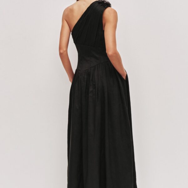 Aje clothing Aus Dresses – structured silhouette with raw femininity from Coveti