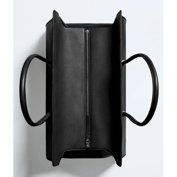 Khaite Women's Maxi Barbara Tote in Black - Black Totes & Top-Handle Bags - The Lotus Tote Bag - Shop at Coveti