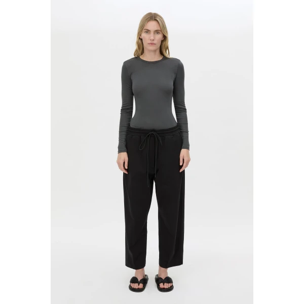Camilla and Marc Beau Tapered Crop Pant - Pants - Luxury Ready-to-Wear at Coveti