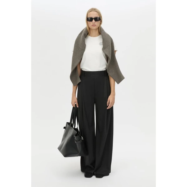 Camilla and Marc Bonnie Fitted Graphic Tee - Tops - Luxury Ready-to-Wear at Coveti