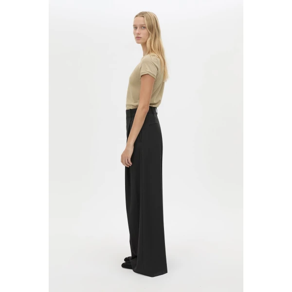 Camilla and Marc Bonnie Fitted Graphic Tee - Tops - Luxury Ready-to-Wear at Coveti