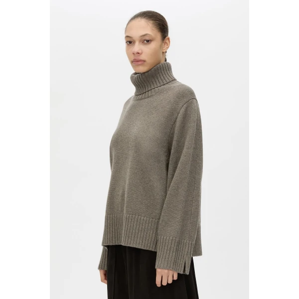 Camilla and Marc Crawford Knit Roll Neck Sweater - Knitwear - Luxury Ready-to-Wear at Coveti