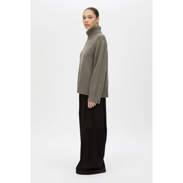 Camilla and Marc Crawford Knit Roll Neck Sweater - Knitwear - Luxury Ready-to-Wear at Coveti