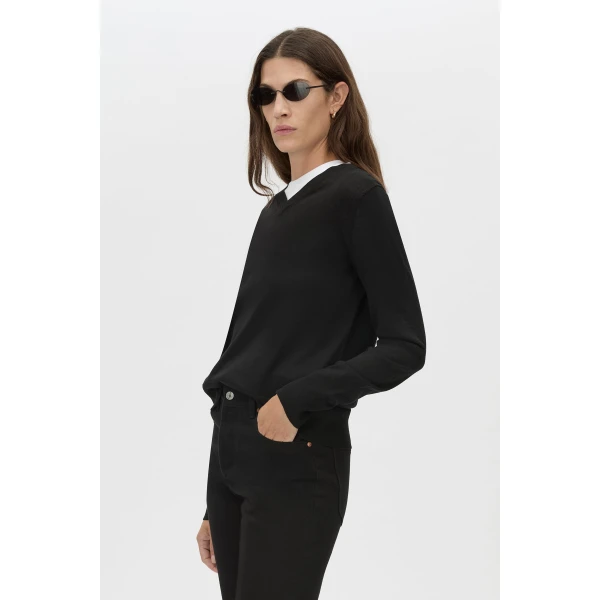 Camilla and Marc Leona Knit V Neck Sweater - Knitwear - Luxury Ready-to-Wear at Coveti