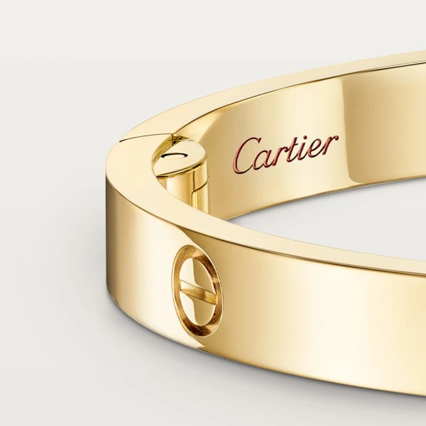 4 Diamonds - Fine Jewelry - Italian Luxury Ready-to-Wear at Coveti