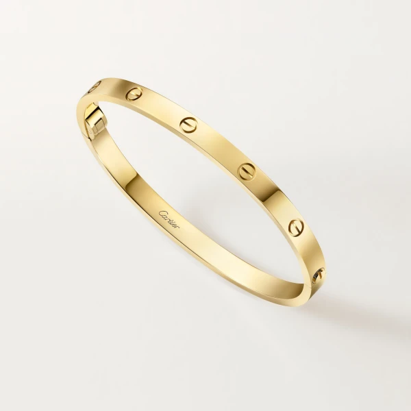 Medium Model - Fine Jewelry - Italian Luxury Ready-to-Wear at Coveti
