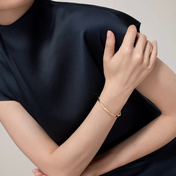 Small Model - Fine Jewelry - Italian Luxury Ready-to-Wear at Coveti