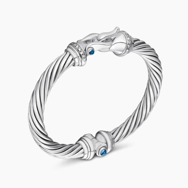 7mm Blue – worn on the wrist