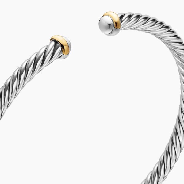 4mm – Cable motif close-up