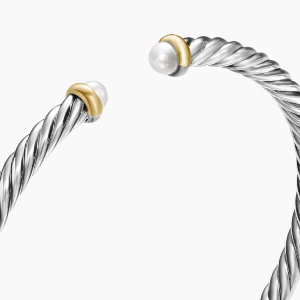 4mm – Cable motif close-up