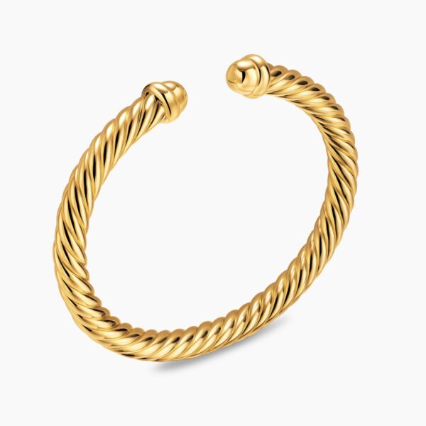 6mm Gold – worn on the wrist
