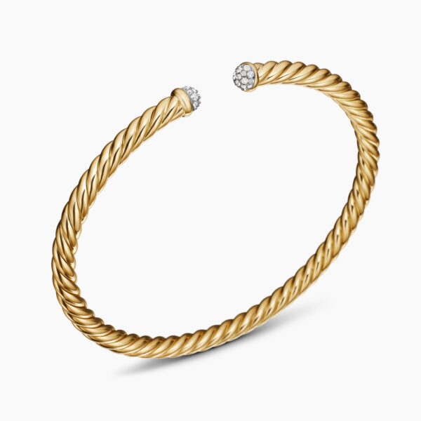 4mm Gold – worn on the wrist