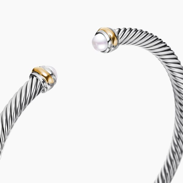4mm – Cable motif close-up