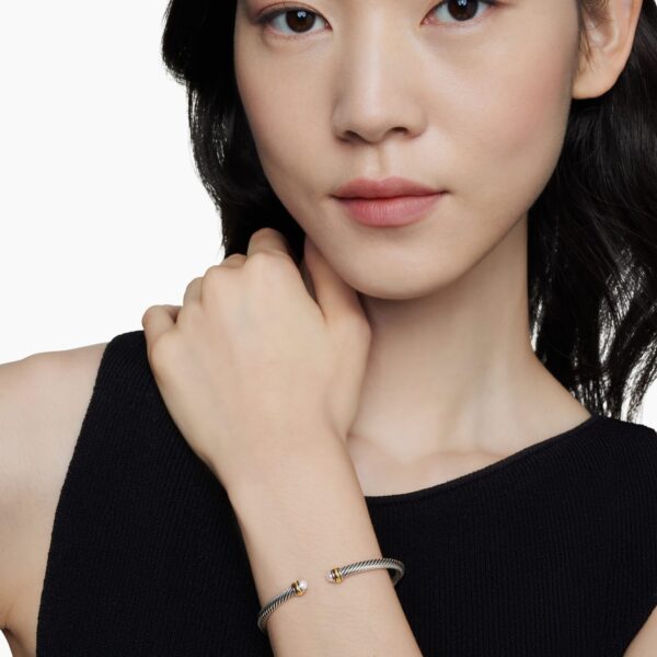 4mm – pavé setting and gemstone detail close-up|David Yurman Classic Cable Bracelet in Sterling Silver with 18K Yellow Gold and Pearls