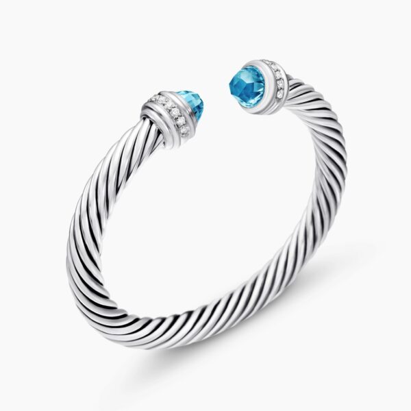 7mm Blue – worn on the wrist