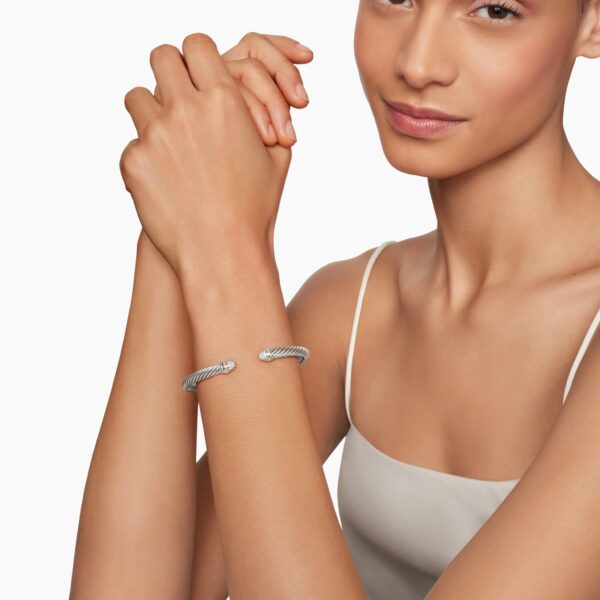 5mm – pavé setting and gemstone detail close-up|David Yurman Classic Cable Bracelet in Sterling Silver with Pavé Diamond Domes