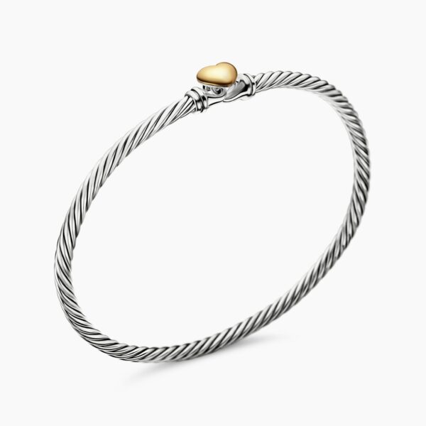 3mm Gold – worn on the wrist