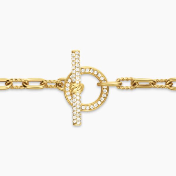 3mm – pavé setting and gemstone detail close-up|David Yurman DY Madison® Pavé Toggle Chain Bracelet in 18K Yellow Gold with Diamonds