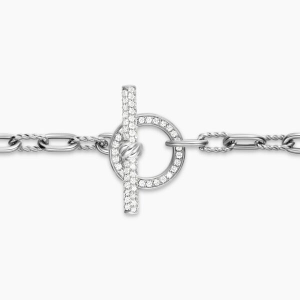 3mm – pavé setting and gemstone detail close-up|David Yurman DY Madison® Pavé Toggle Chain Bracelet in Sterling Silver with Diamonds