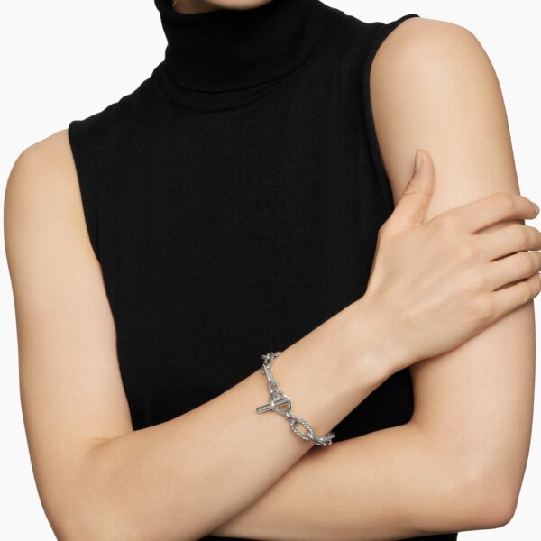 11mm in Silver – front view of authentic Chain Bracelets at Coveti|David Yurman DY Madison® Toggle Chain Bracelet in Sterling Silver